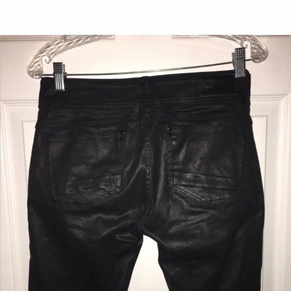 Black G-Star Raw 'Lynn' Jeans with a slight glossy finish. - Picture 5 of 8